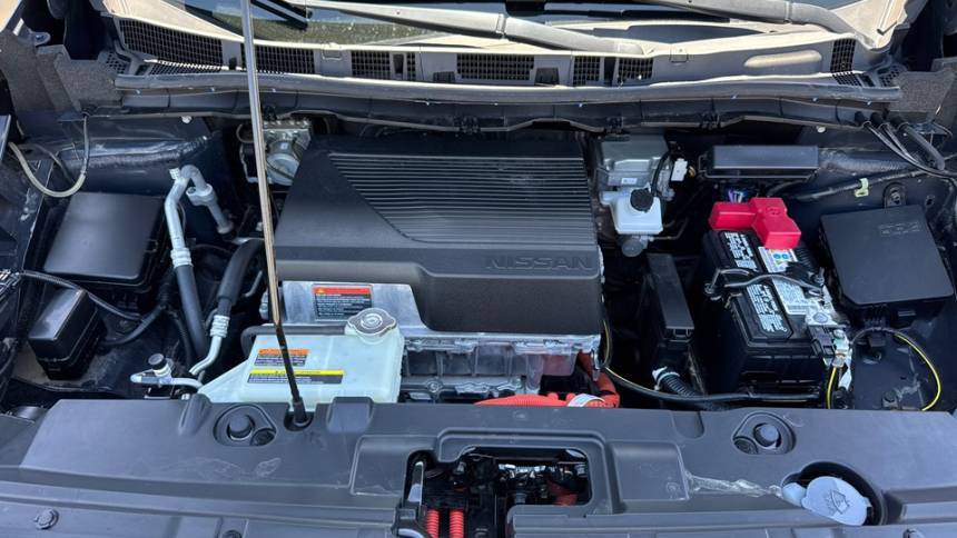 2022 Nissan LEAF 1N4AZ1BV6NC563137