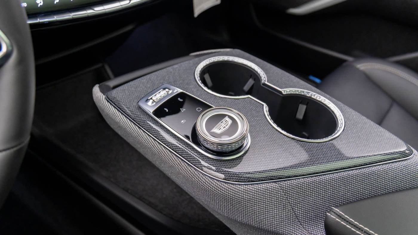 2025 Cadillac OPTIQ 3GYK3EMR5SS190017