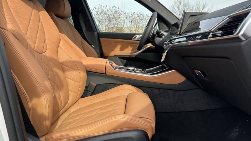 2025 BMW X5 5UX43EU00S9Z58553