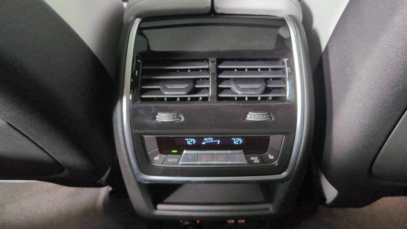 2025 BMW X5 5UX43EU02S9Z90050