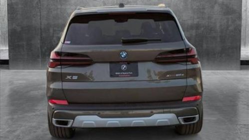 2025 BMW X5 5UX43EU08S9Z21959