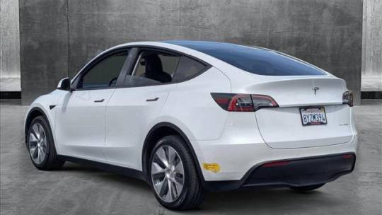 2022 Tesla Model Y 7SAYGDEE7NF321491