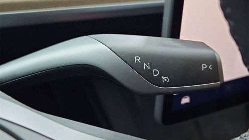 2023 Tesla Model Y 7SAYGDEE5PF583626