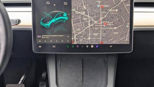 2023 Tesla Model Y 7SAYGDEE0PF586594