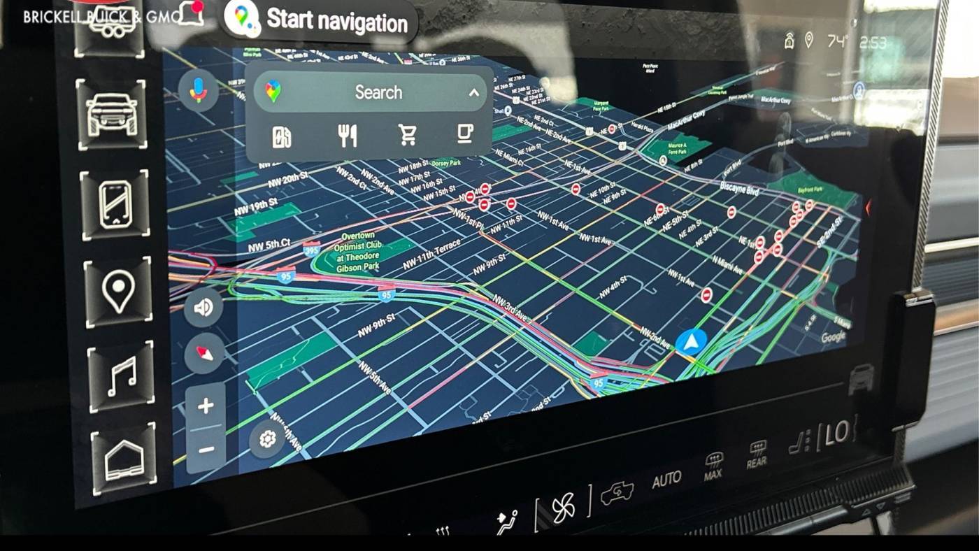 2025 GMC HUMMER EV SUV 1GKB0NDE4SU100484