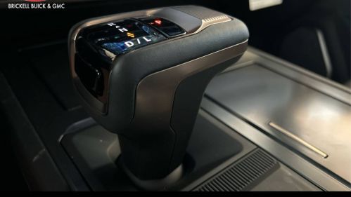 2025 GMC HUMMER EV SUV 1GKB0NDE4SU100484