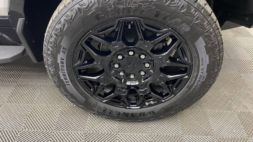 2025 GMC HUMMER EV SUV 1GKB0NDE8SU103890