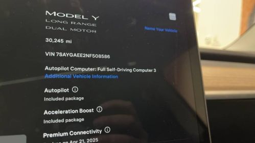 2022 Tesla Model Y 7SAYGAEE2NF508586