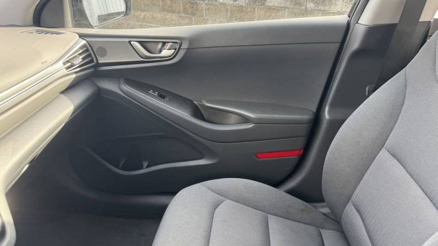 2020 Hyundai IONIQ KMHC75LJ3LU074015