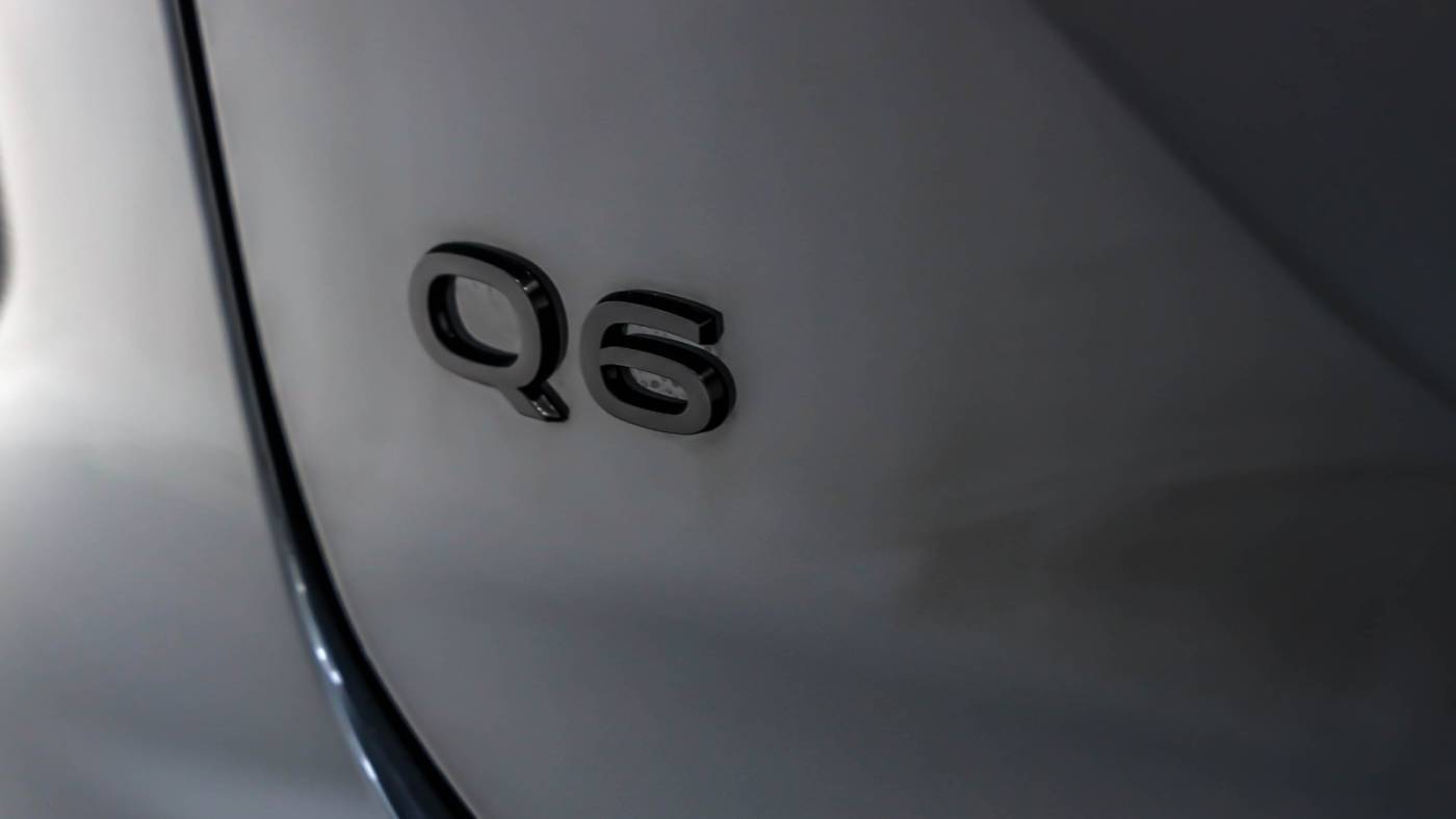 2025 Audi Q6 e-tron WA124BGF7SA026430