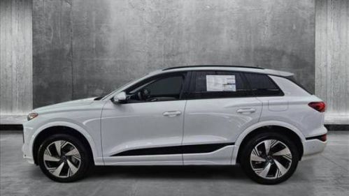 2025 Audi Q6 e-tron WA124BGF9SA013985
