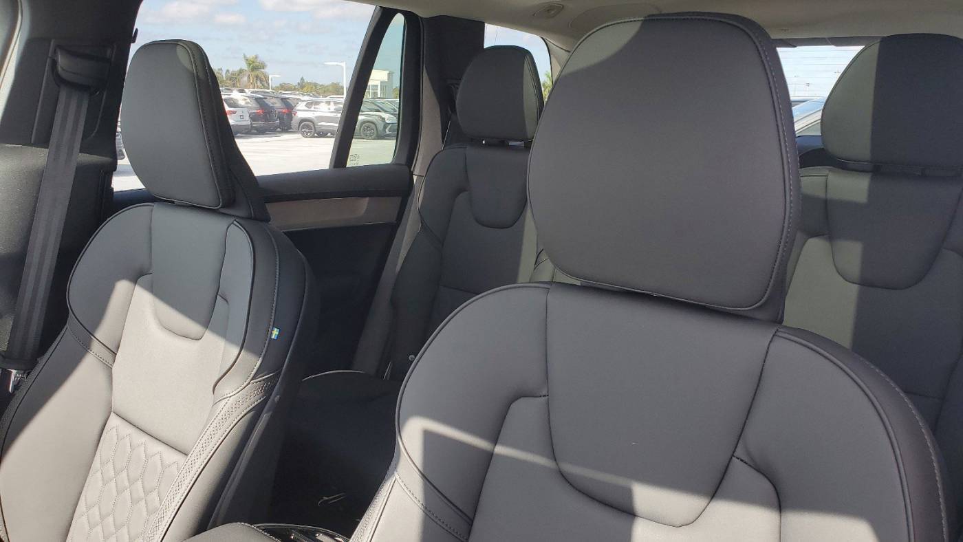 2025 Volvo XC90 YV4H60PB5S1371660