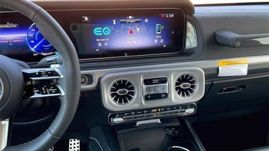 2025 Mercedes Electric G-Class W1NWM0AB8SX032261