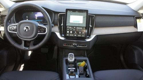 2025 Volvo XC90 YV4H60PB5S1371402