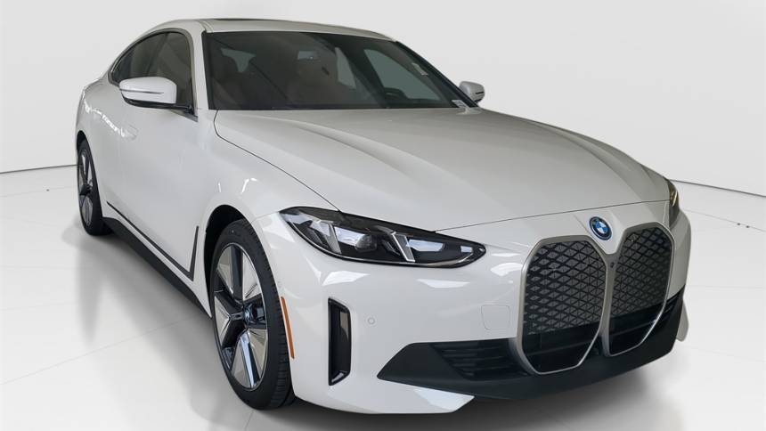 2025 BMW i4 WBY23HD04SFU73908