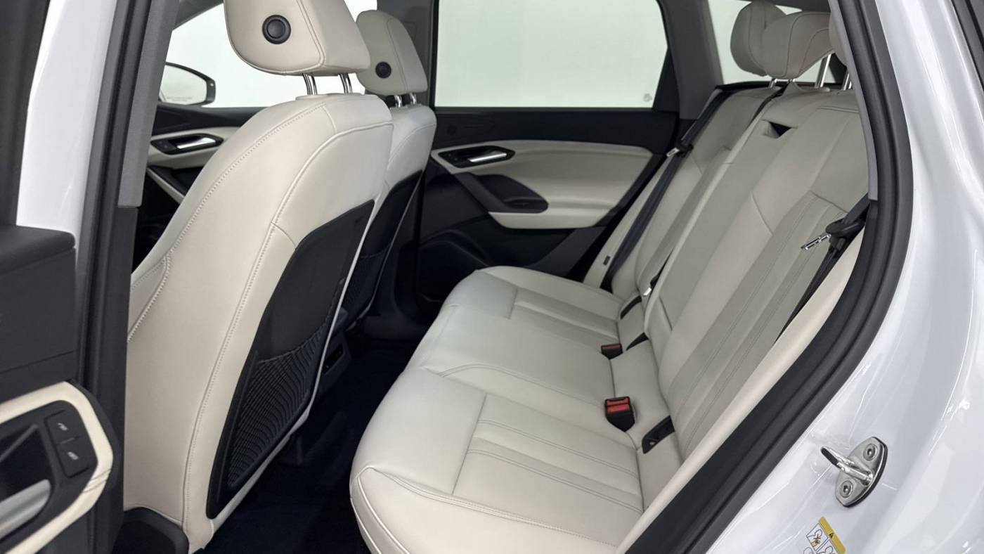 2025 Audi Q6 e-tron WA114BGF9SA018986