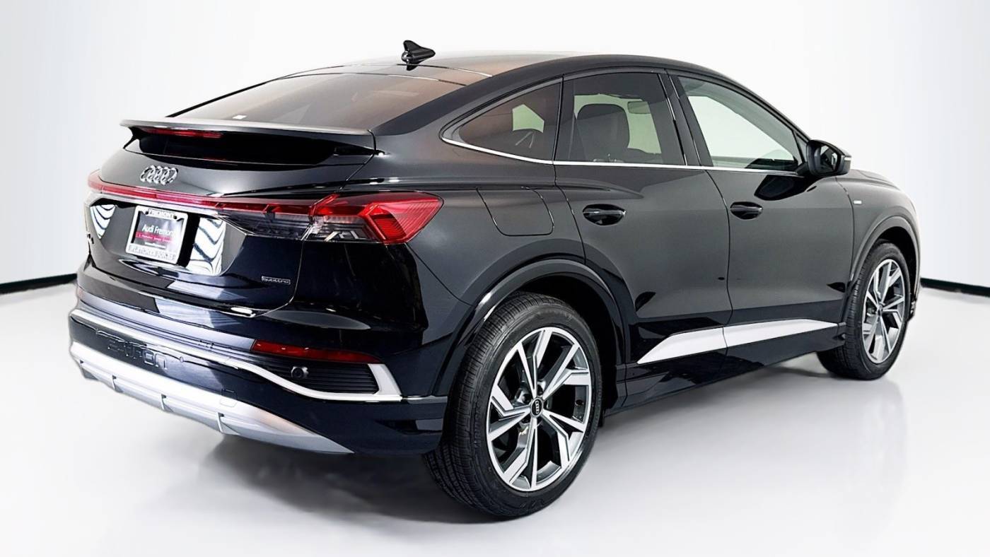 2025 Audi Q4 e-tron WA12UBFZ8SP031483