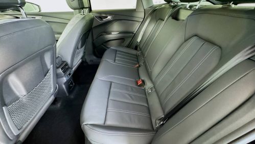 2025 Audi Q4 e-tron WA12UBFZ8SP031483