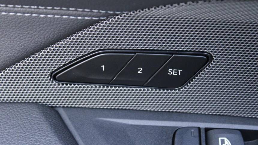 2025 BMW i4 WBY33HD06SFU13360