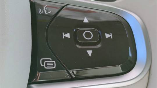 2025 Volvo XC90 YV4H60PE7S1345460
