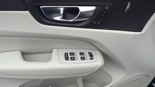 2025 Volvo XC60 YV4H60RC1S1138753