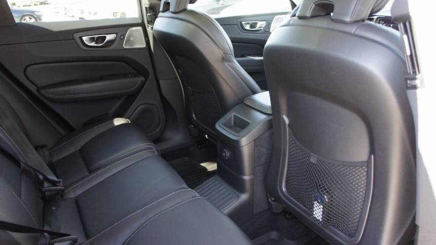 2021 Volvo XC60 YV4BR0DL9M1856185