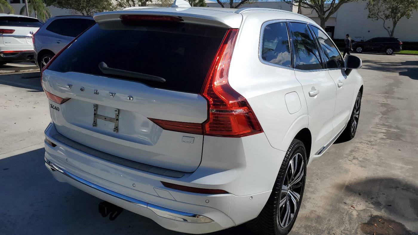 2022 Volvo XC60 YV4H60DL8N1050584