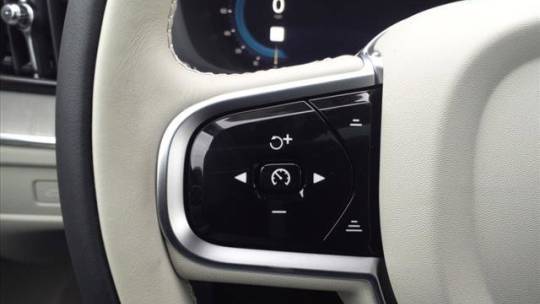 2025 Volvo XC60 YV4H60RC1S1138753