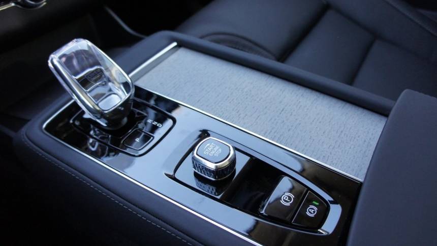 2025 Volvo XC90 YV4H60PG1S1371389