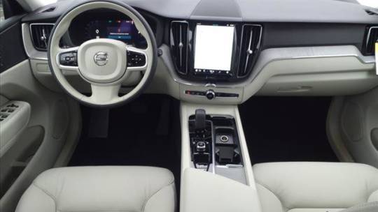2025 Volvo XC60 YV4H60RC1S1138753