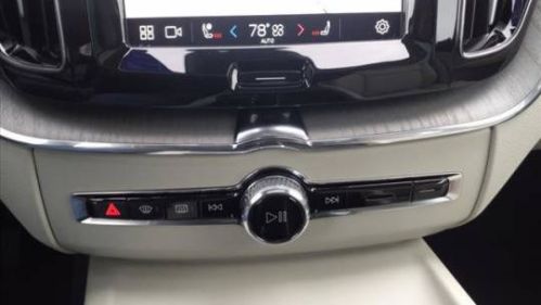 2025 Volvo XC60 YV4H60RC1S1138753