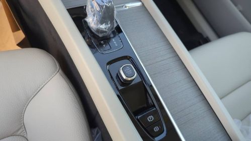 2025 Volvo XC60 YV4H60RC3S1049511