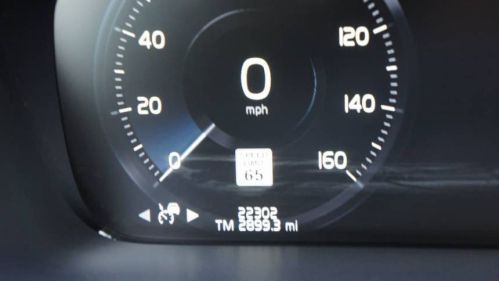 2022 Volvo XC90 YV4BR00L2N1818899