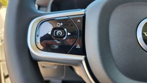 2025 Volvo XC90 YV4H60PB3S1371396