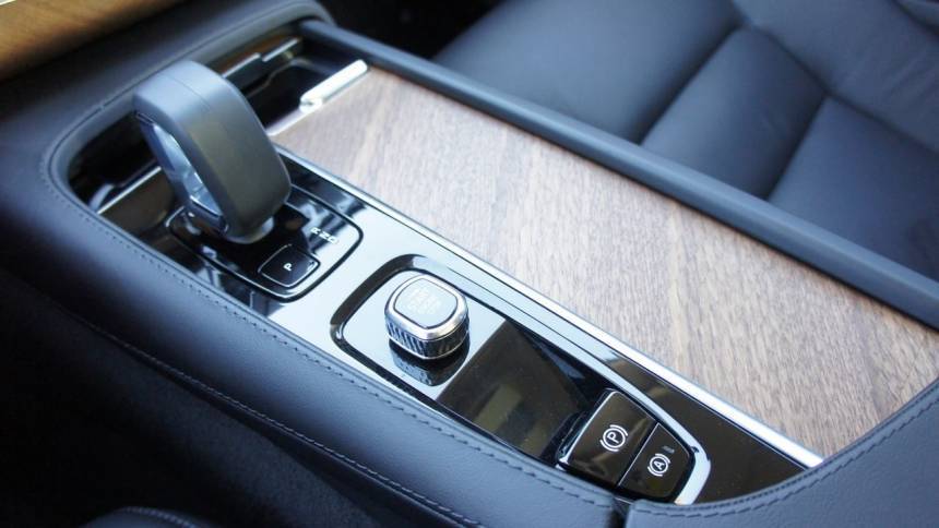 2023 Volvo XC90 YV4H60CN0P1941751
