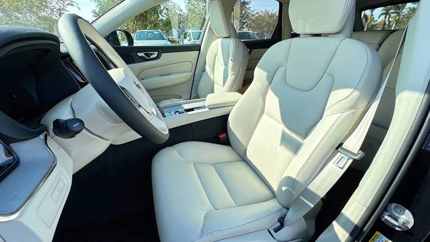 2025 Volvo XC60 YV4H60RC4S1128122