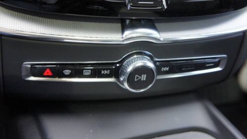 2022 Volvo XC60 YV4BR0DM8N1960645