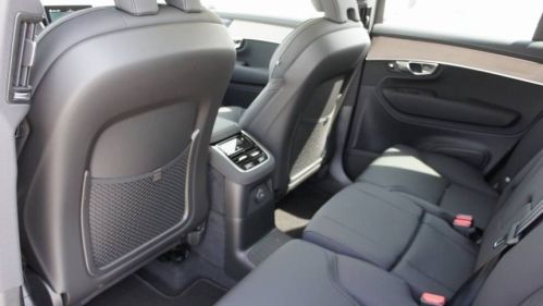 2025 Volvo XC90 YV4H60PB2S1371390