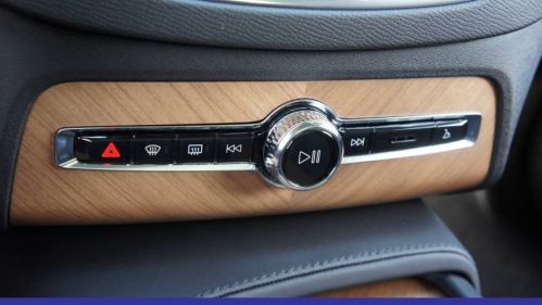 2025 Volvo XC90 YV4H60PE5S1307807
