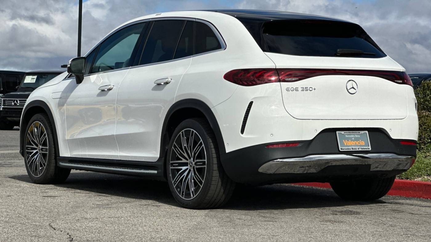 2025 Mercedes EQE SUV 4JGGM2BB0SA060026