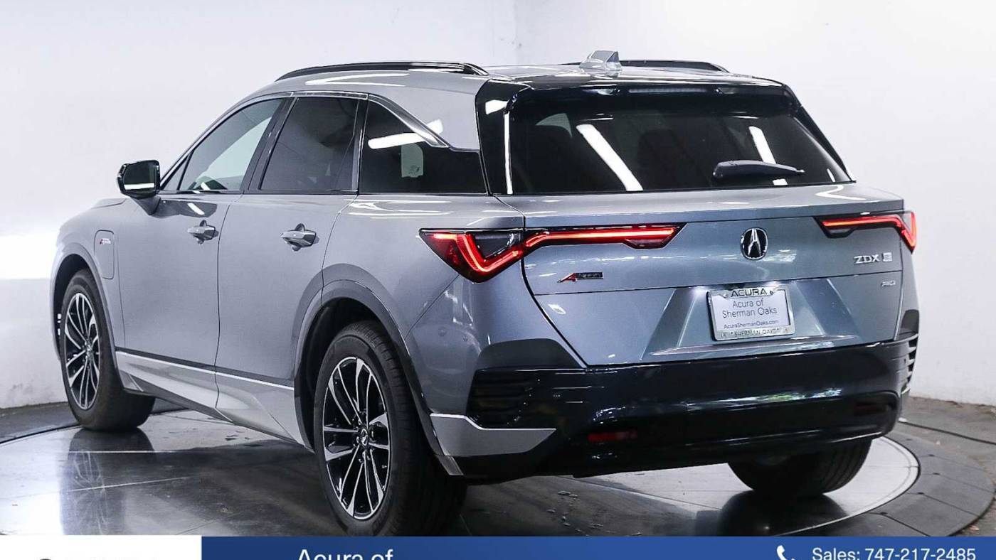 2024 Acura ZDX 4W5KHNRL9RZ506840