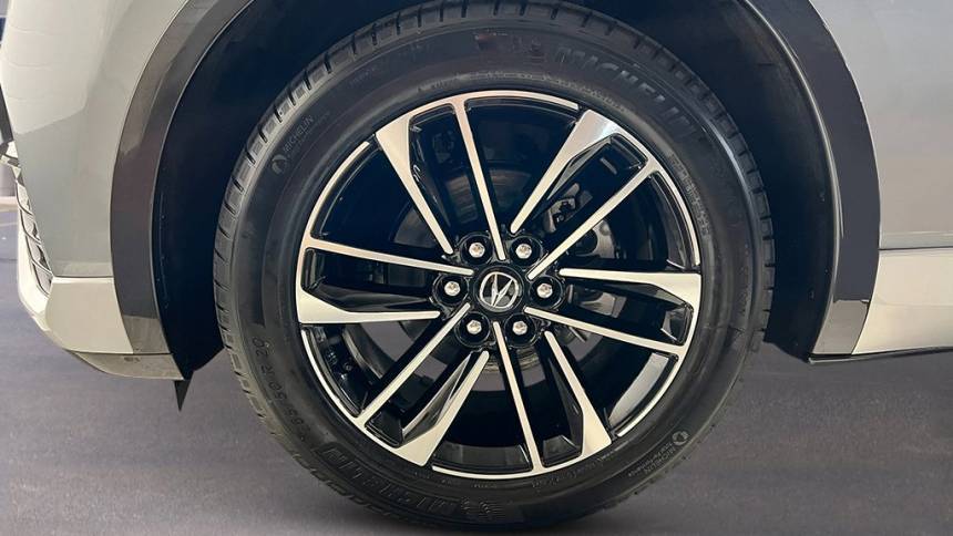 2024 Acura ZDX 4W5KHNRL8RZ518171