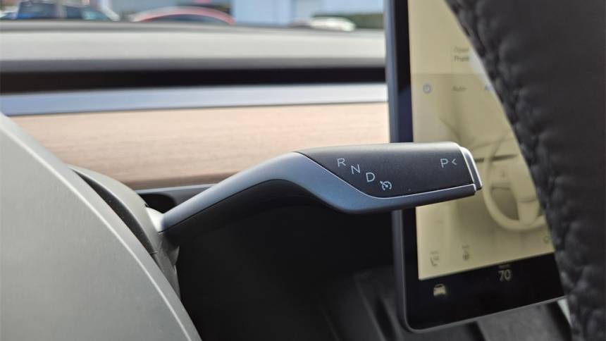 2021 Tesla Model Y 5YJYGDEE6MF160045