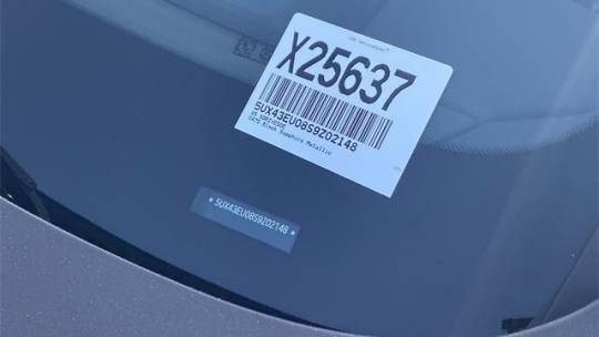 2025 BMW X5 5UX43EU08S9Z02148