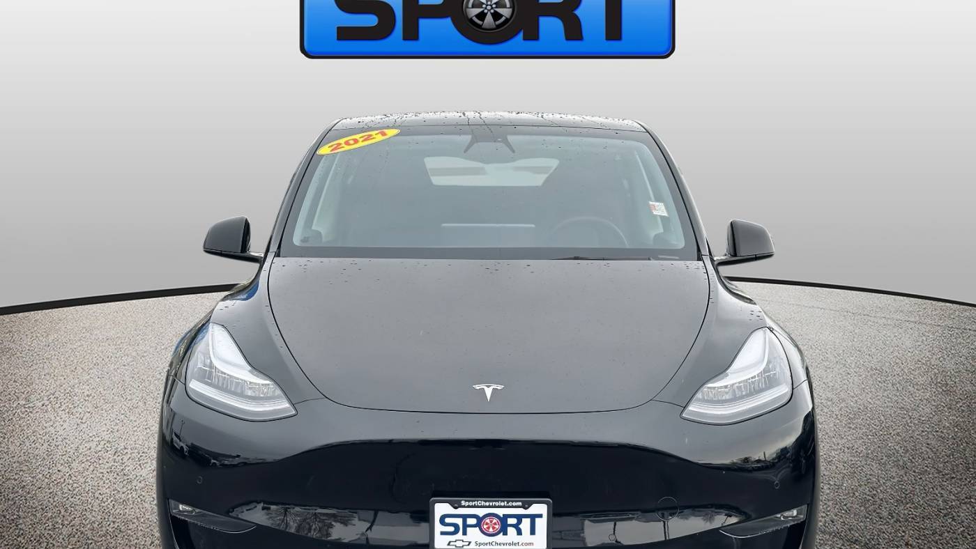 2021 Tesla Model Y 5YJYGDEE4MF191682