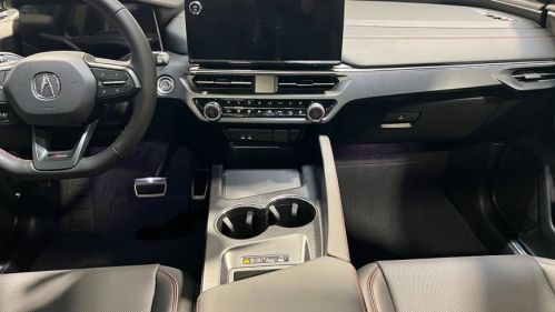 2024 Acura ZDX 4W5KHNRL7RZ510563