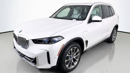 2025 BMW X5 5UX43EU03S9006095