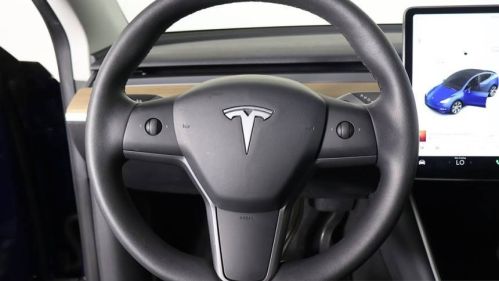 2021 Tesla Model Y 5YJYGDEE1MF063755