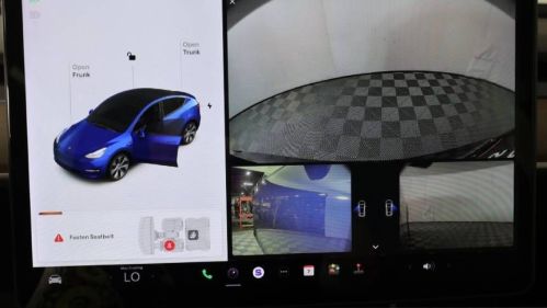 2021 Tesla Model Y 5YJYGDEE1MF063755