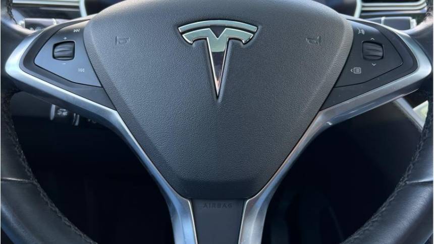 2017 Tesla Model X 5YJXCDE26HF079436